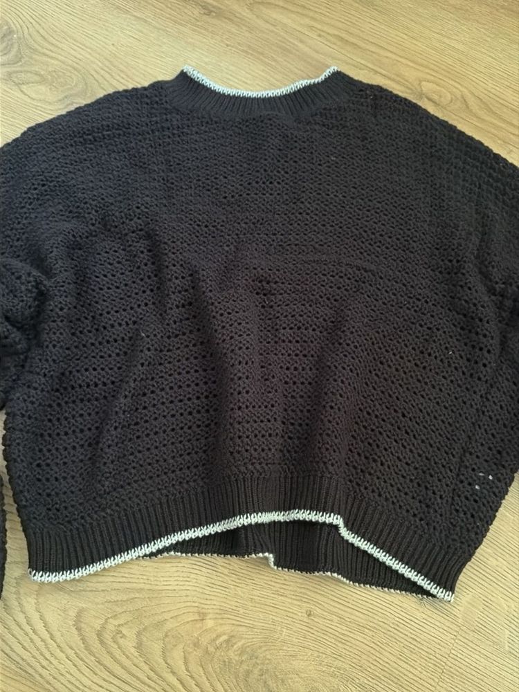 Chic Black Knit Sweater