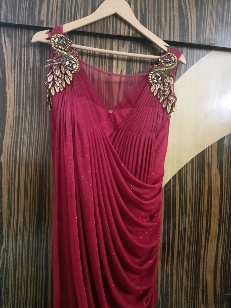 Elegant Shimmer Beaded Burgundy Midi Dress