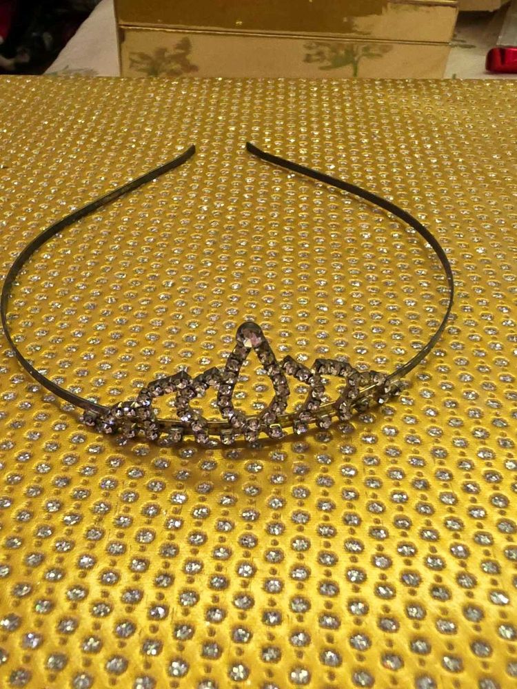 Sparkling Rhinestone Tiara Headband