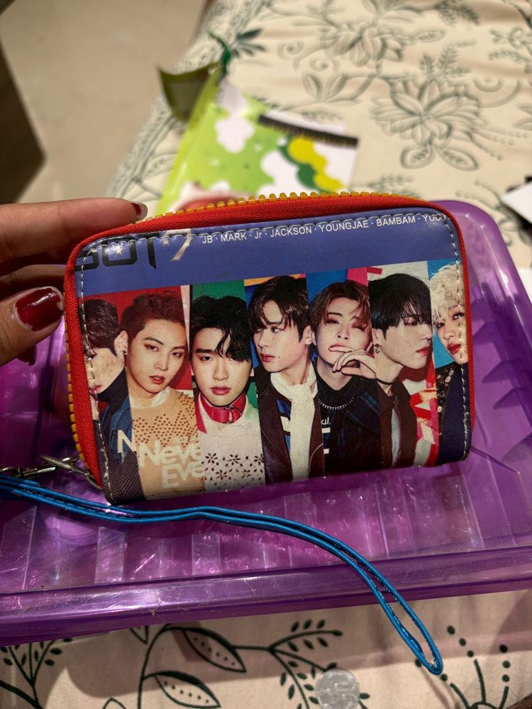 K-Pop GOT7 Zippered Wallet