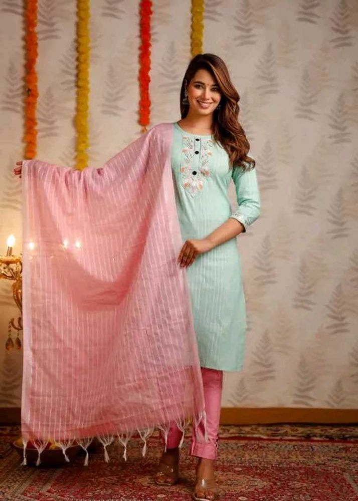 NewElegant MintGreen KurtaSet with PinkDupatta