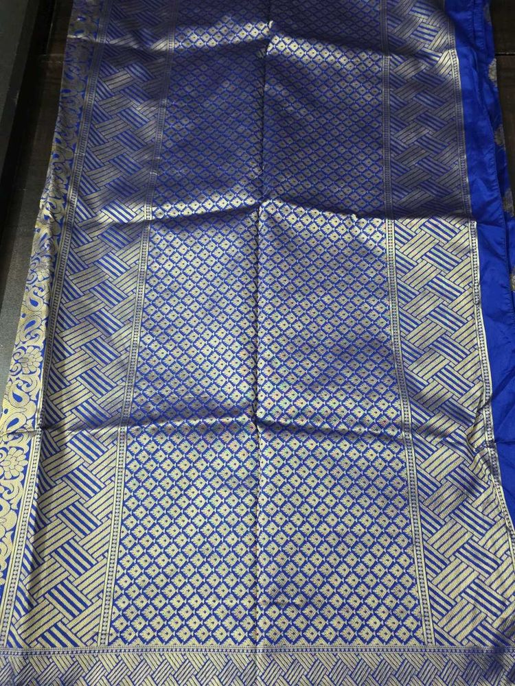 Royal Blue &amp; Gold Sareey unstitched blouse