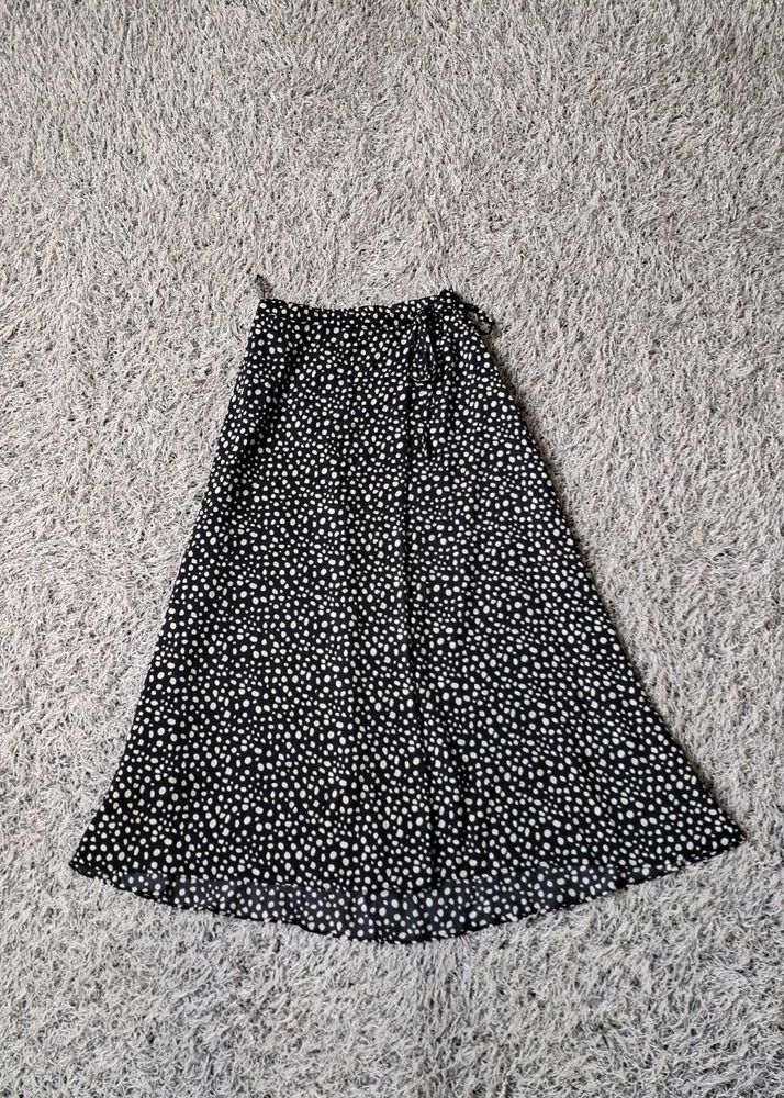 Black &amp; White Polka Dot Midi Skirt