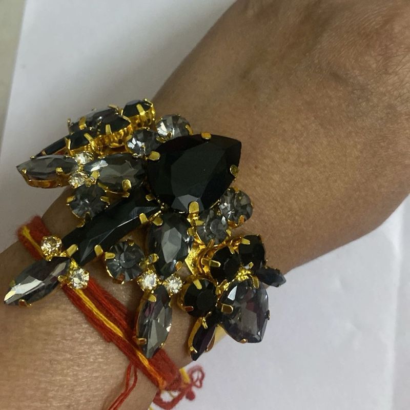 Stunning Black Stone handcuff