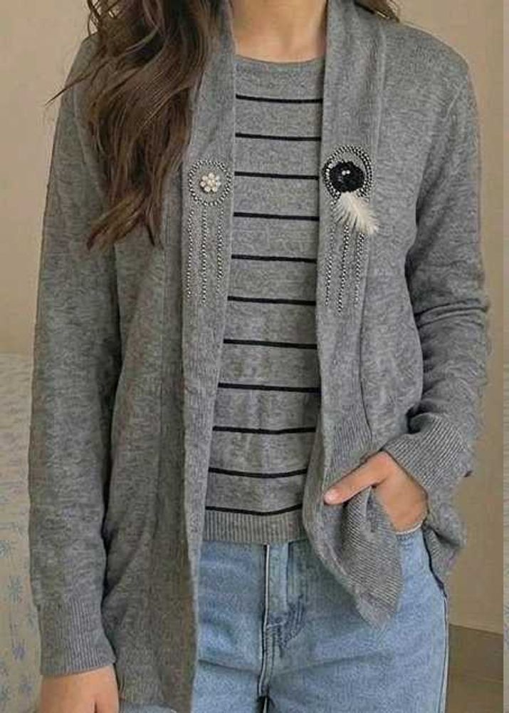 Trendy 2-Piece Knit Twin Set – Shrug with Inner To