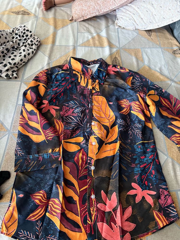Vibrant Floral Print Button-Up Shirt