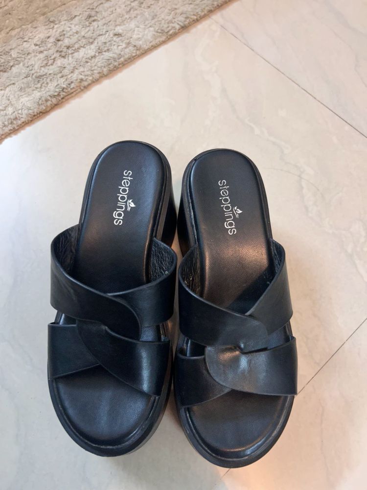 Steppings Heels