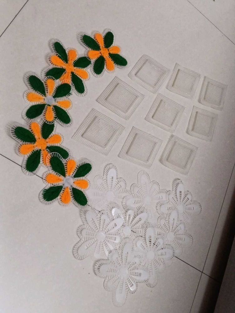 Applique Flower Patches Net &amp; Craft Squares