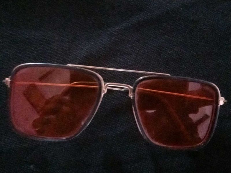 Square Framed Sunglasses