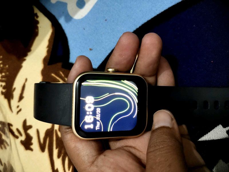 BOAT SMART WATCH