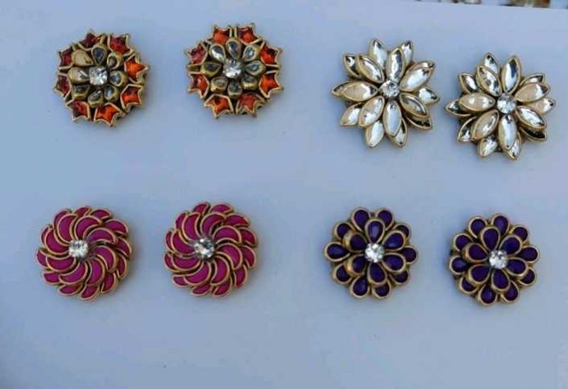 beautiful Stud Earrings - any Design one pair