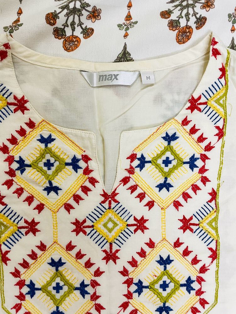 Thread Work Off White Cotton Kurta-MAX