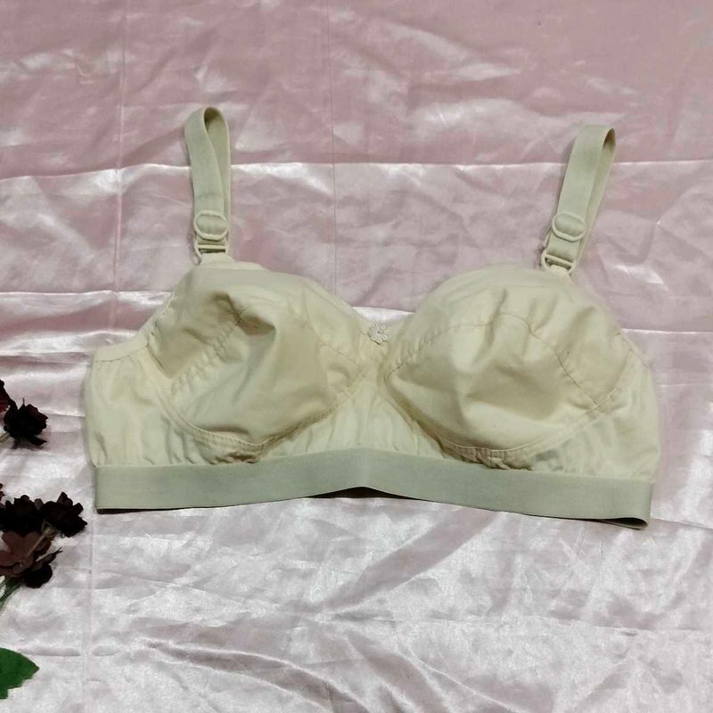 Comfortable cream Bra