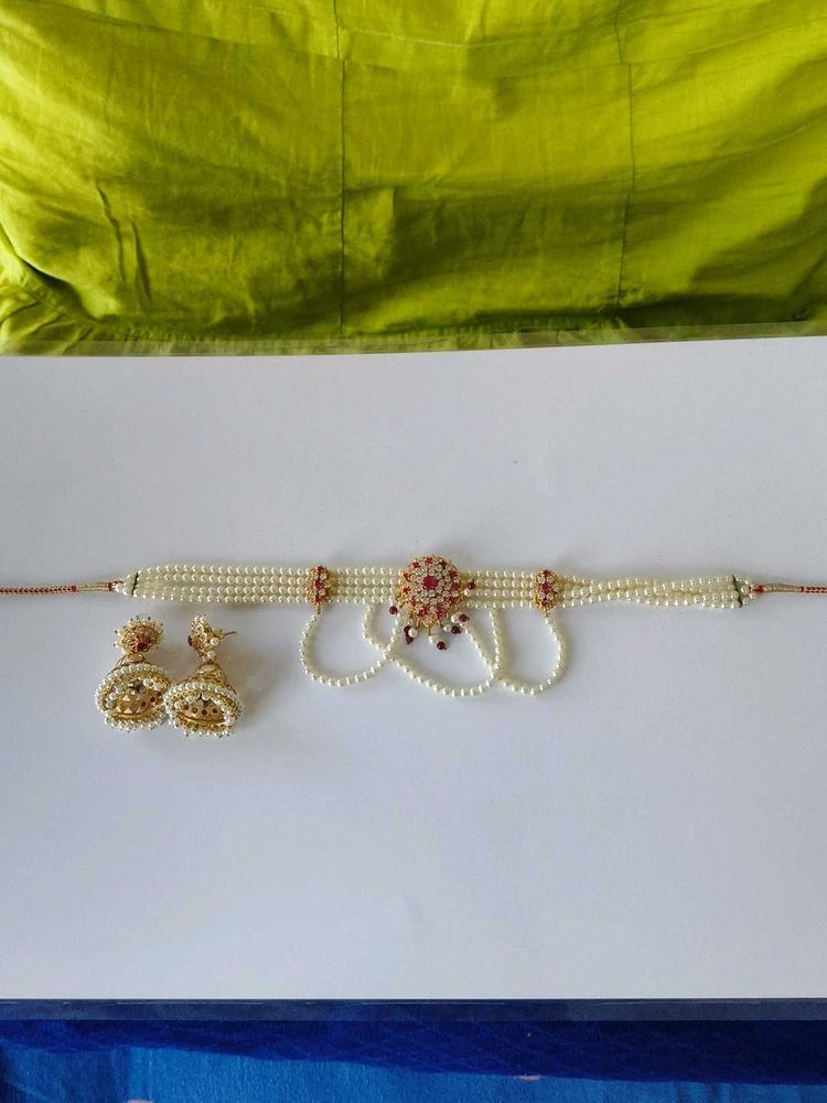 Elegant Pearl and Gemstone Choker Set