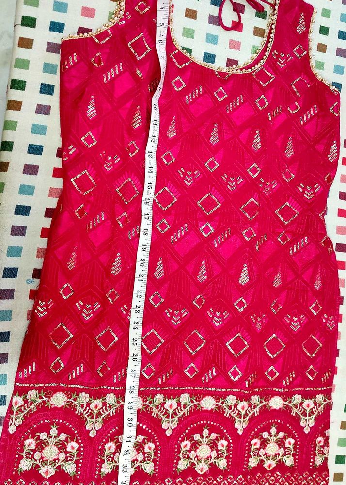 suit with skirt or dupata