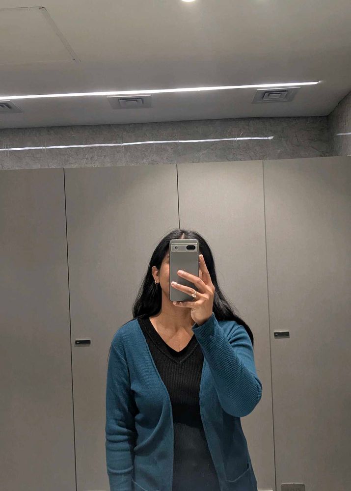 Stylish Teal Cardigan