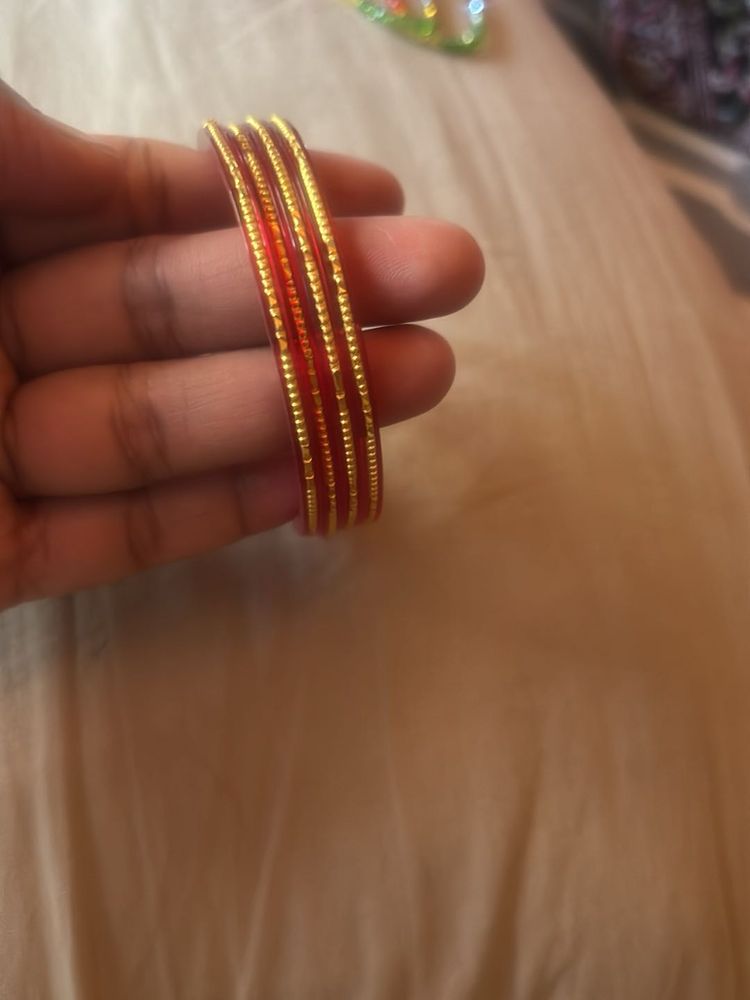 Red &amp; Gold Bangles Set