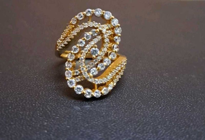 Sparkling Zirconia Ring