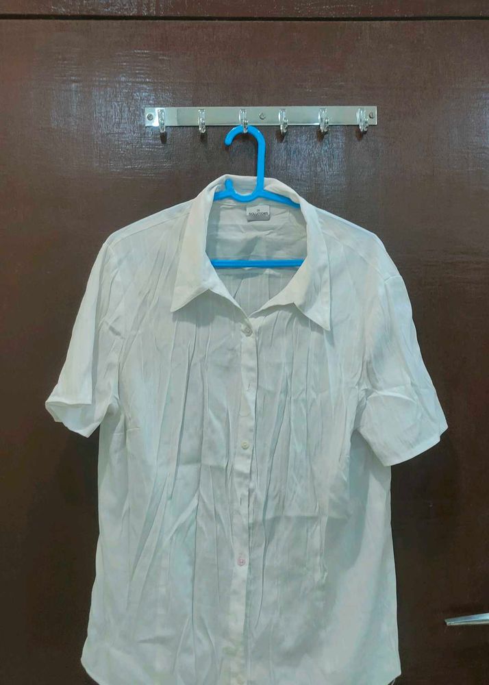 Classic White Short Sleeve Button-Up Shirt