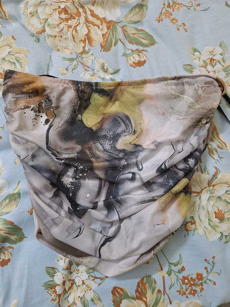 Nuon Abstract Print tube Top