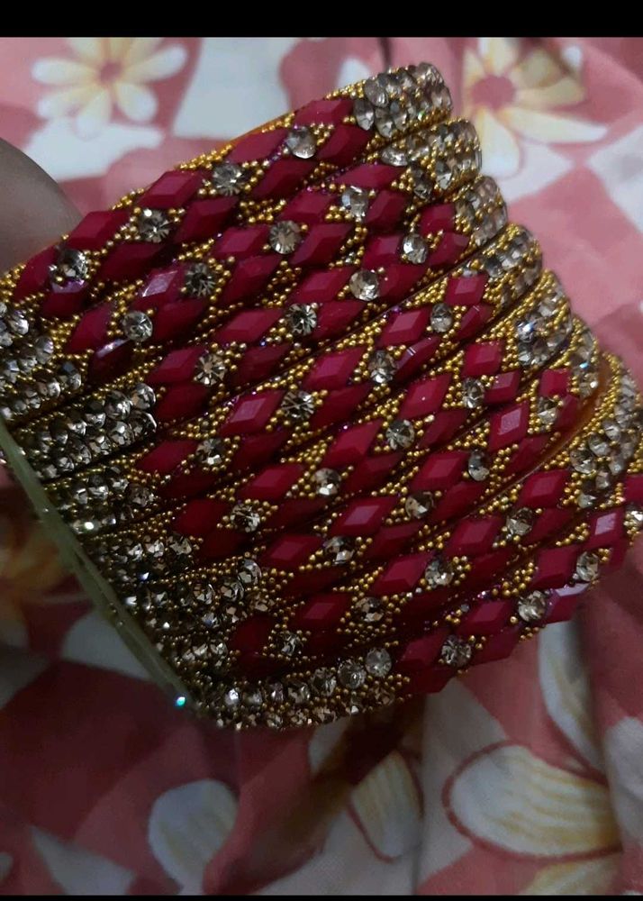 Combo of 2 Beautiful Red &amp; Gold Bangles