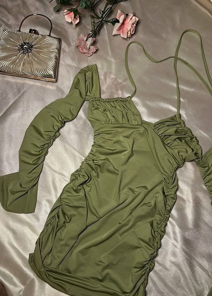 Chic Ruched One-Sleeve Mini Dress