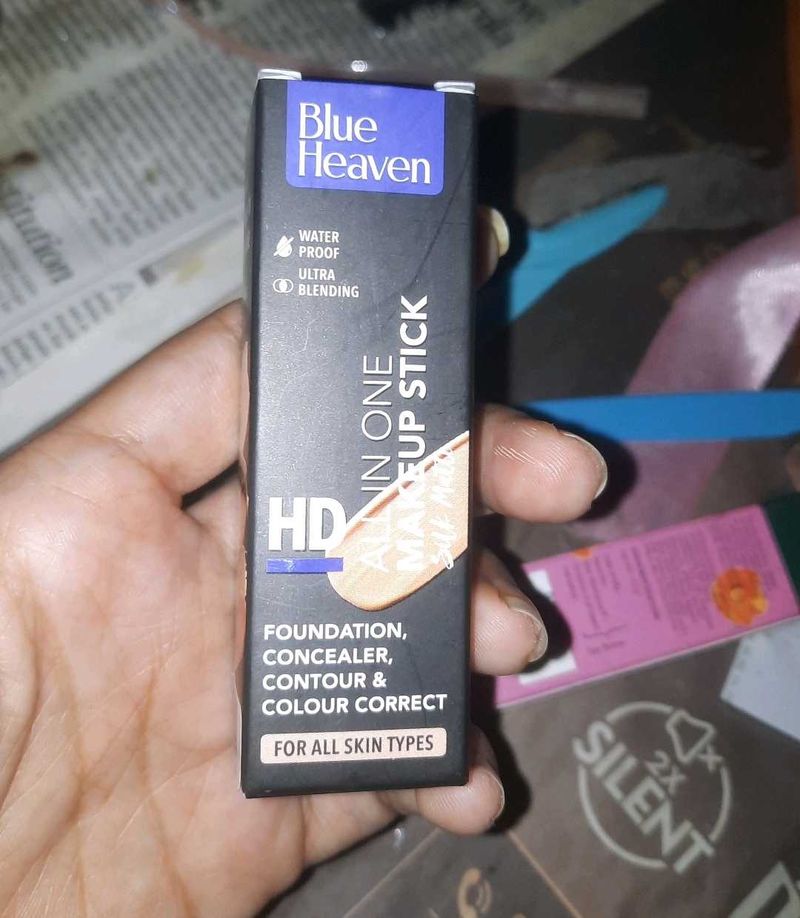 Blue heaven foundation plus Biotique Lipstick