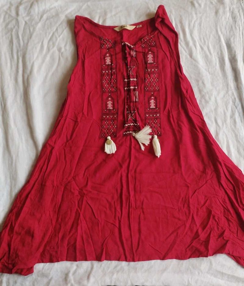 Red printed Tasselled Tunic