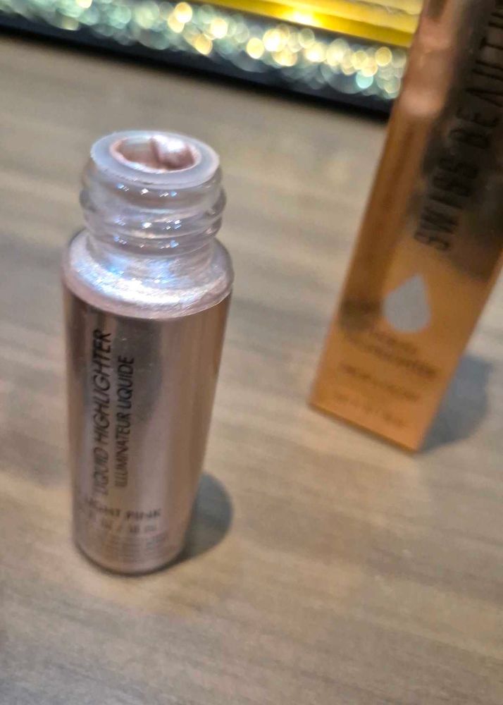 Swiss Beauty Glow Liquid Highlighter - Light Pink