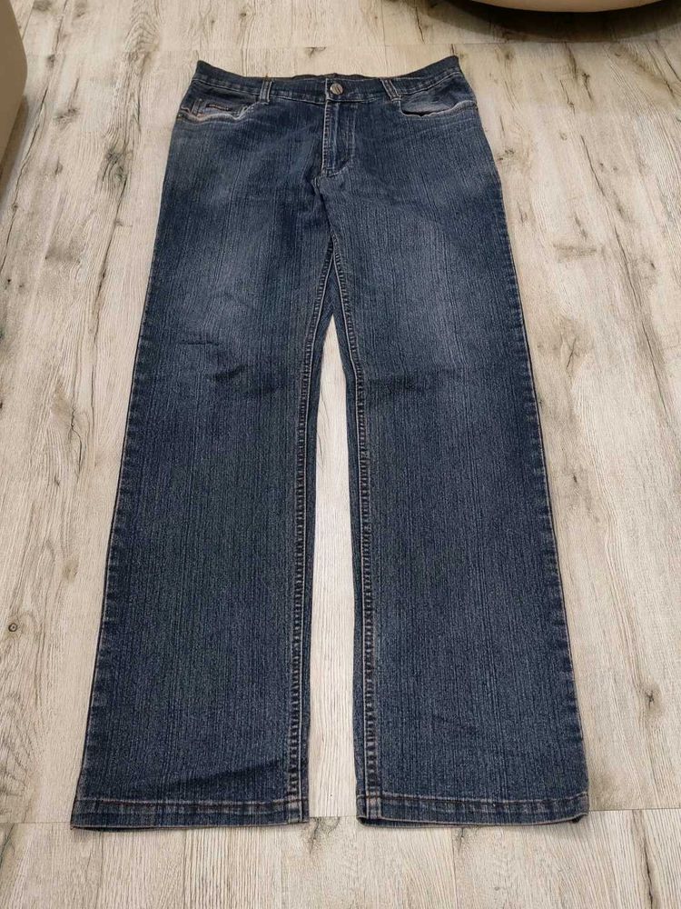 Classic Dark Wash Wide Leg Jeans