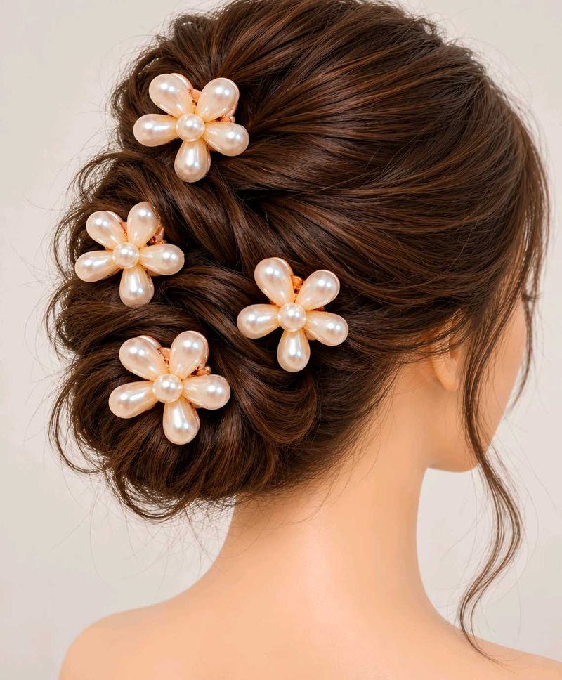 Elegant Pearl Flower Hair Clips