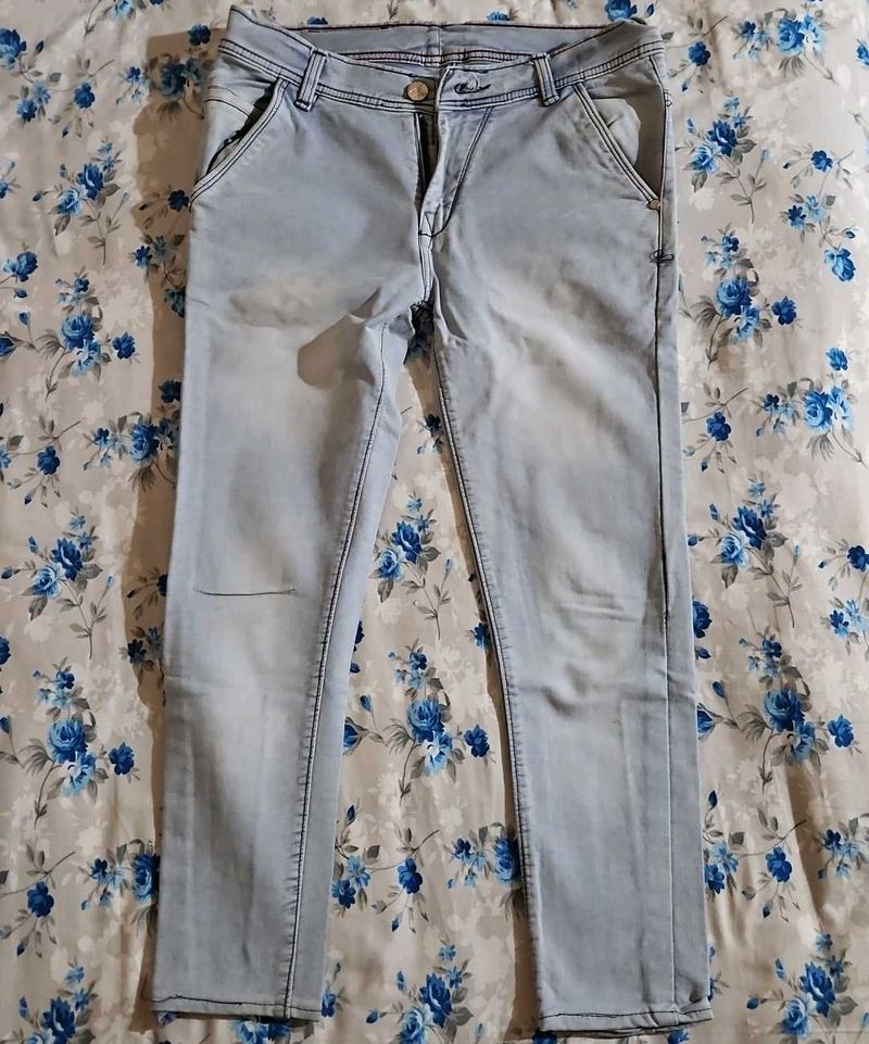 Light Wash Denim Jeans