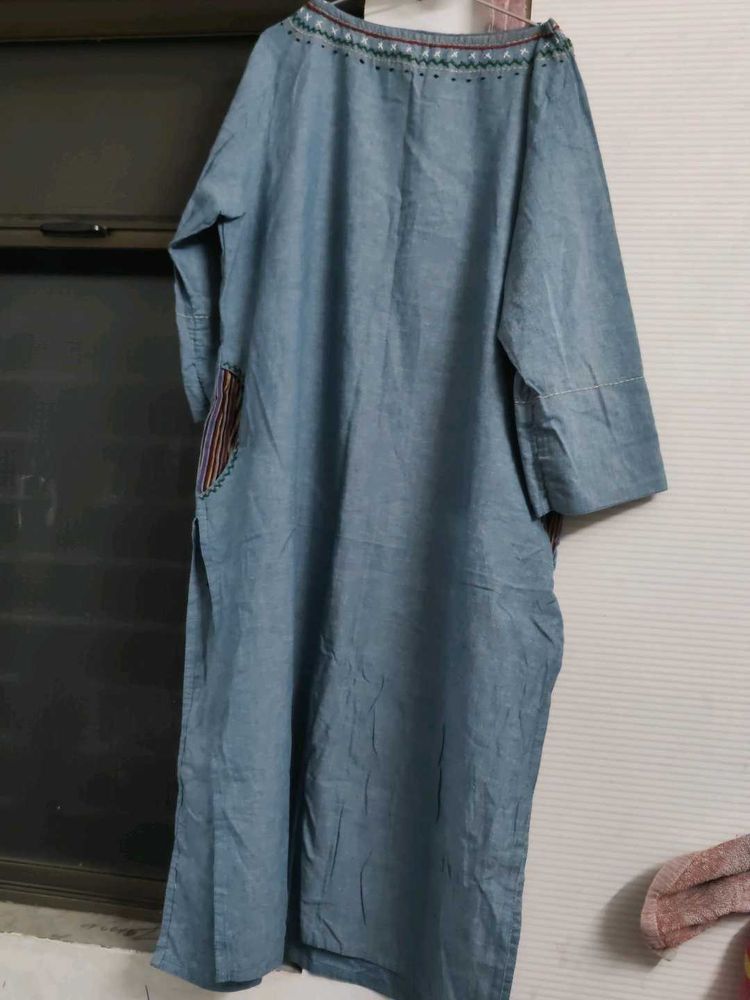Bohemian Embroidered cotton kurta