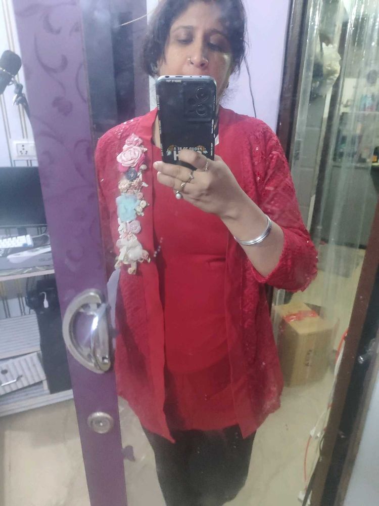 new without tag Red Embellished top shrug