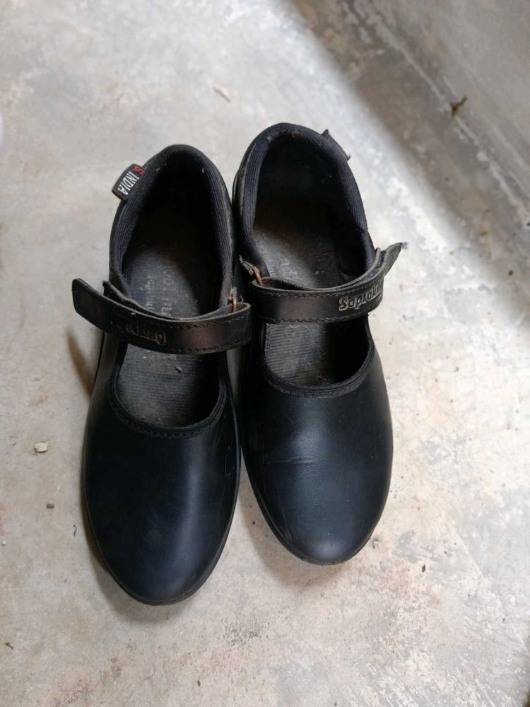 Classic Black Mary Jane Shoes