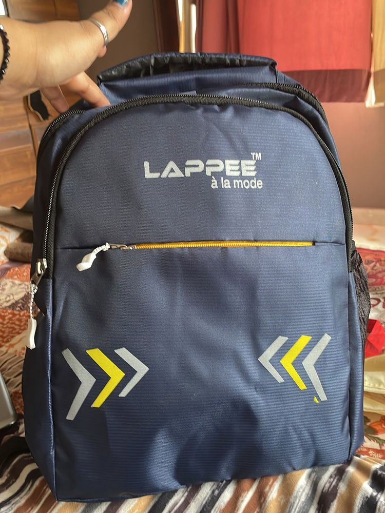 Backpack 🎒