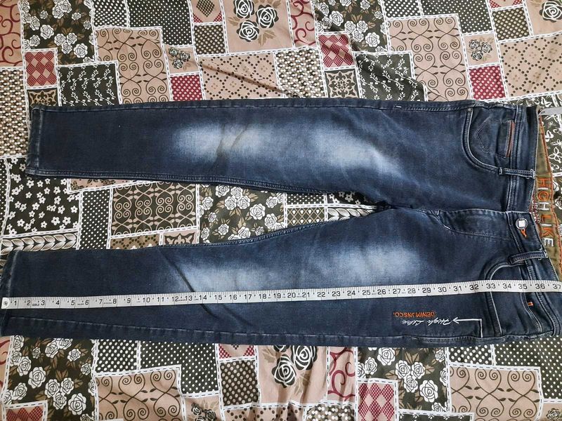 Stylish Dark Wash Denim Jeans