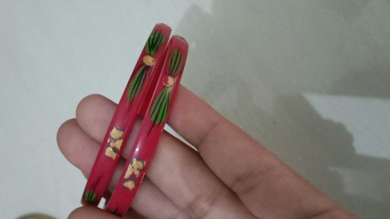Chic Red Bangles with Green &amp; Gold Accents