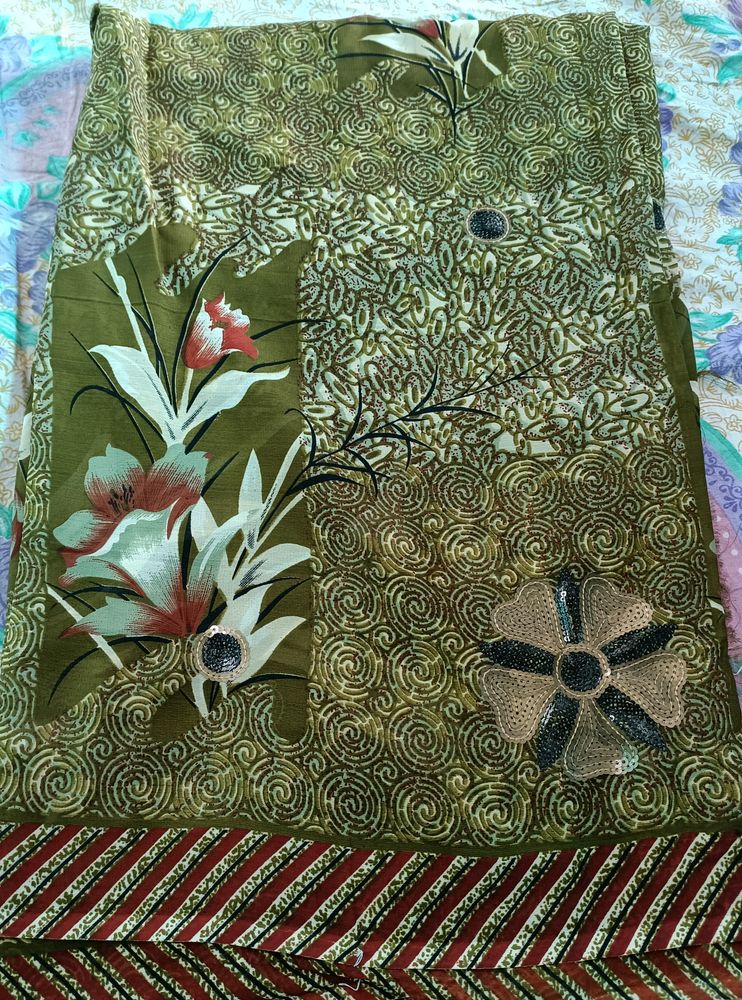 Saree With Unstitched Blouse