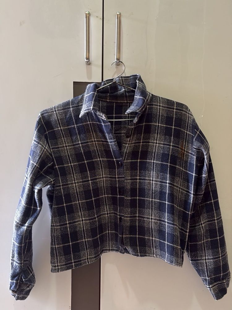 Cozy Plaid Cropped Shirt