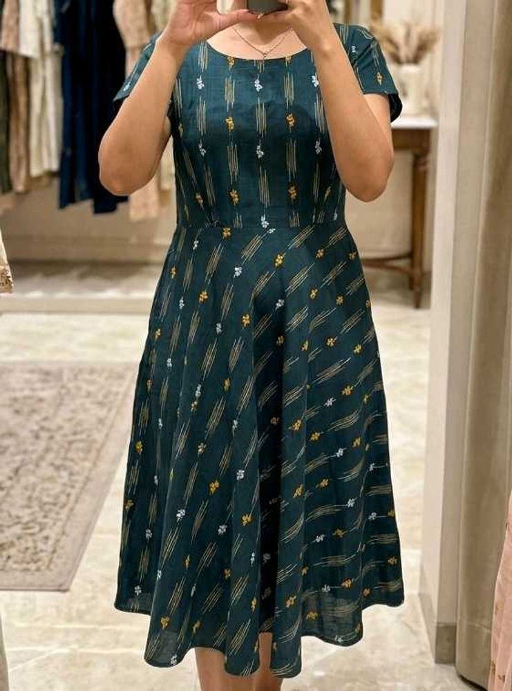 Chic Teal Printed Midi Dress