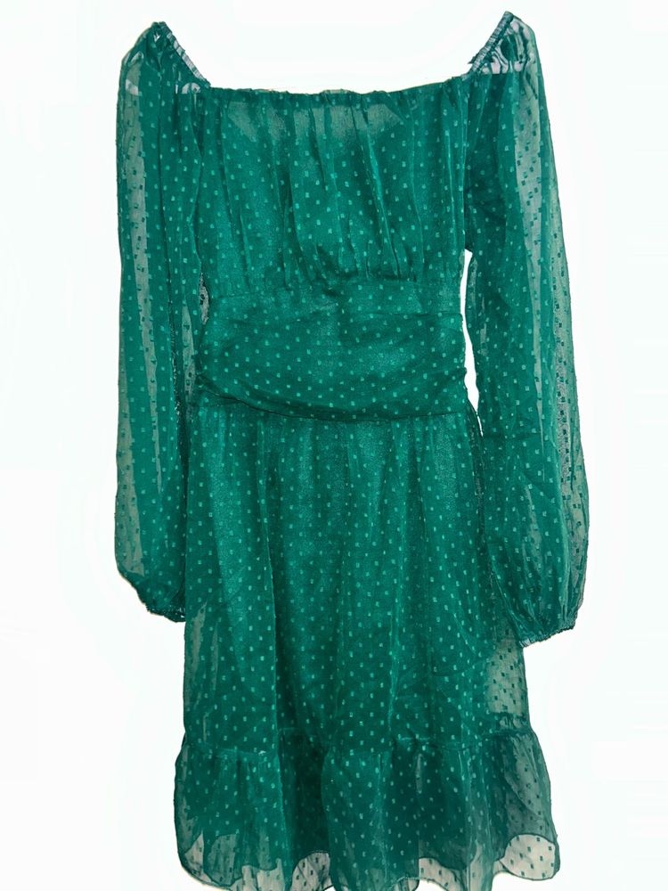Chic Green Off-Shoulder back tie Dress