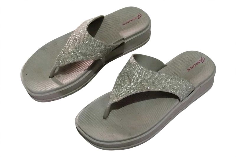 Sparkly Women's Flip-Flops