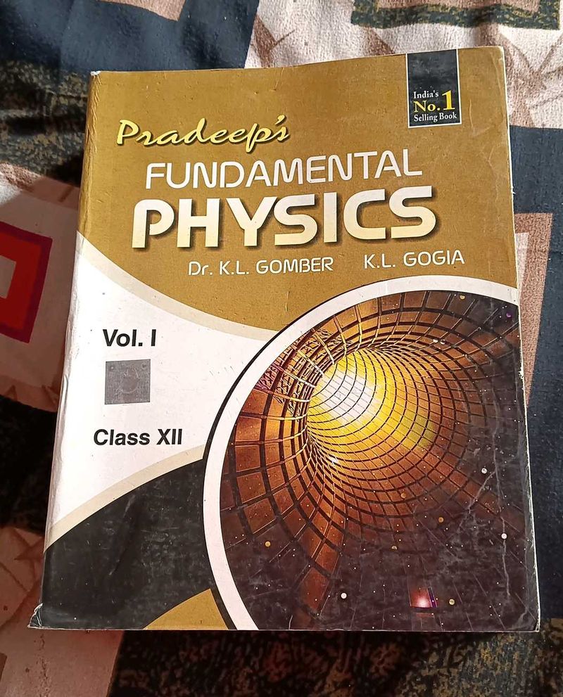 Pradeep's Fundamental Physics Vol.1&amp;2 For Class12