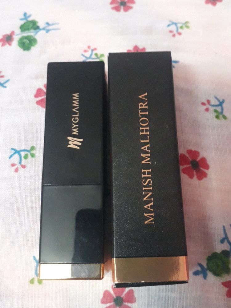 Myglamm manish Malhotra Lipstick Berry Fantasy