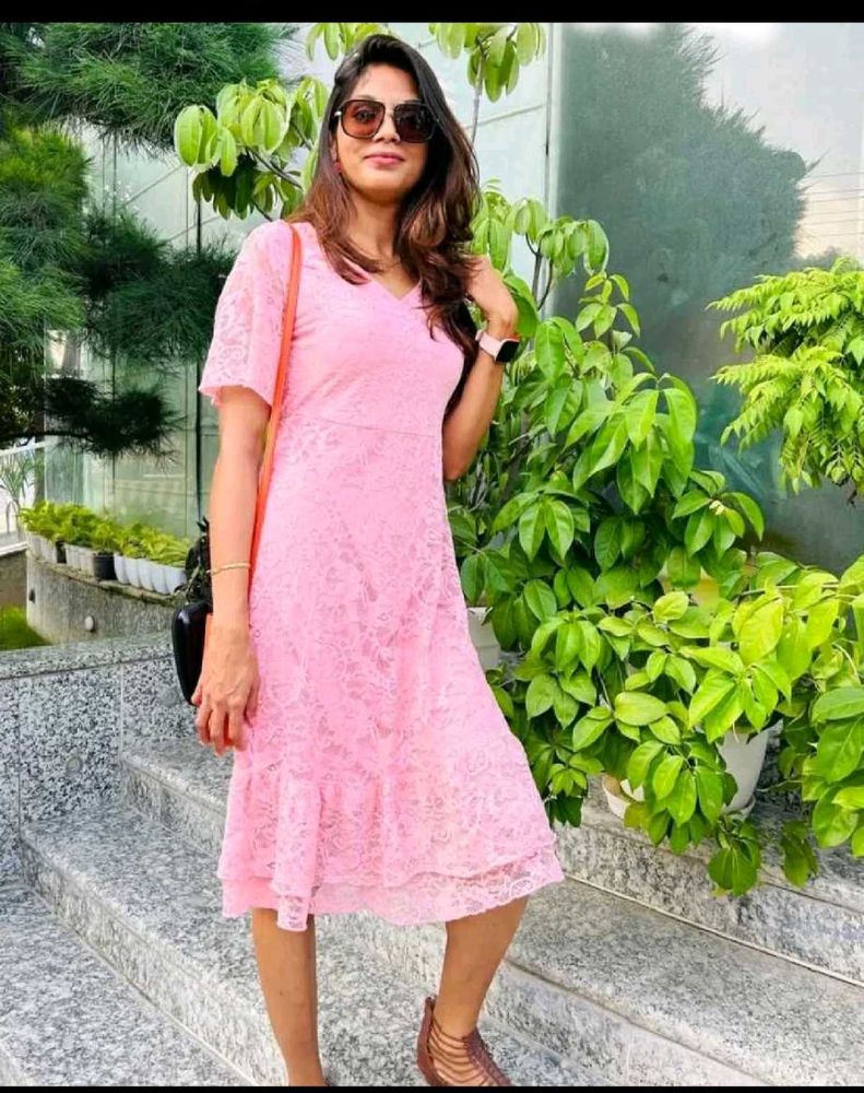 ✨ Elegant Pink Lace Dress – Size M ✨