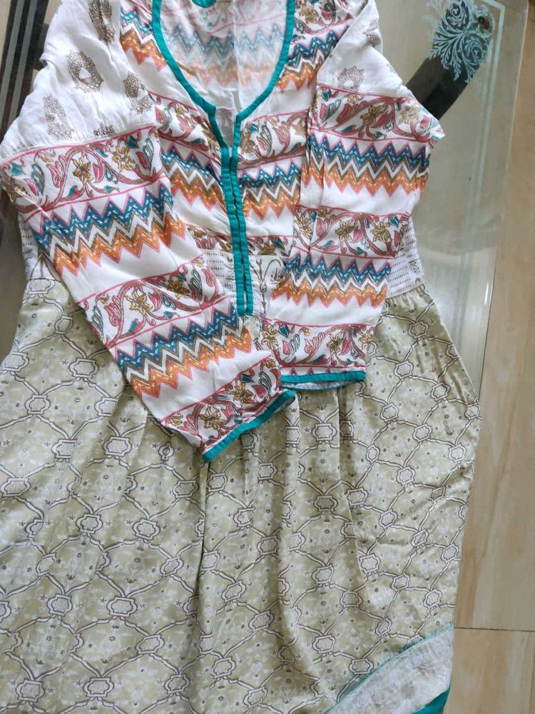 Vibrant Ethnic Kurta from pantaloons