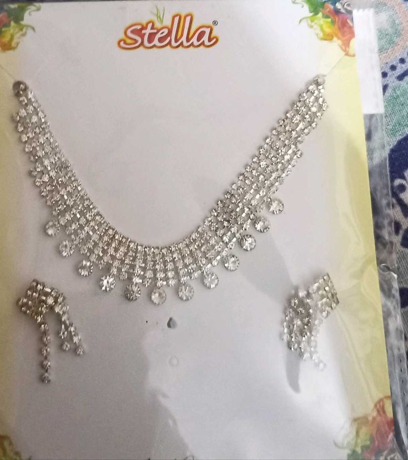 Party Wear white stone Necklace