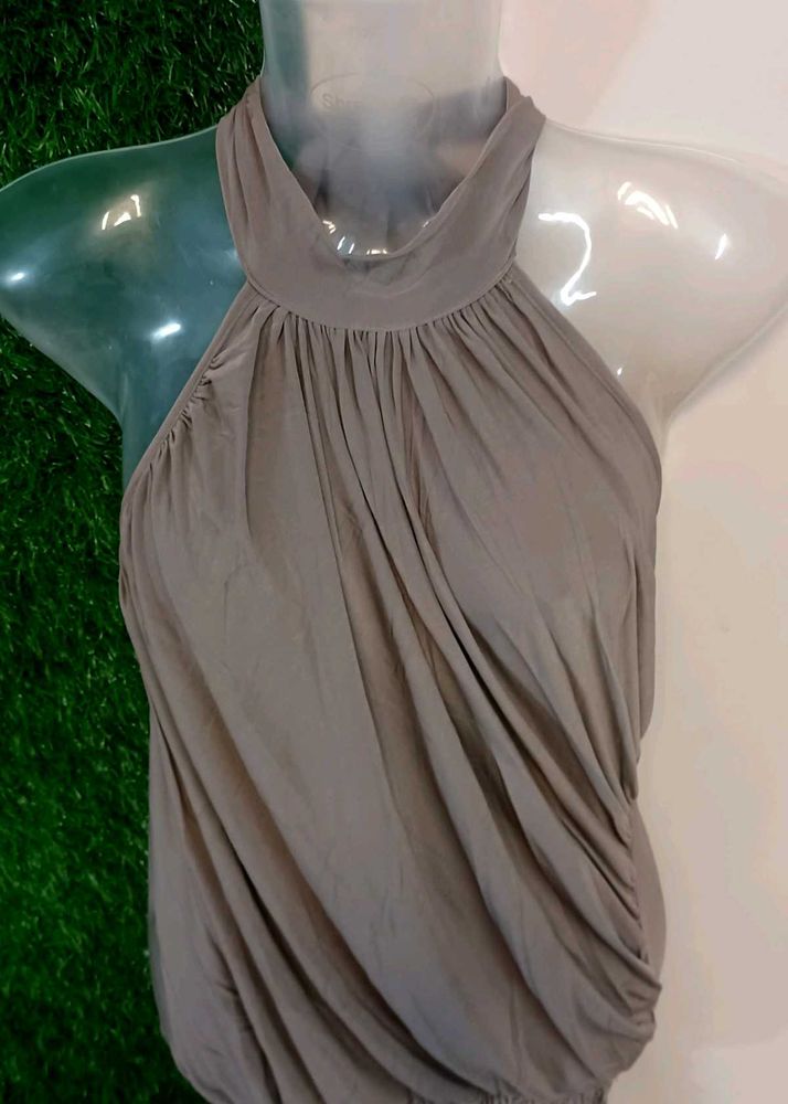 Backless Neck Gathered Halter Top