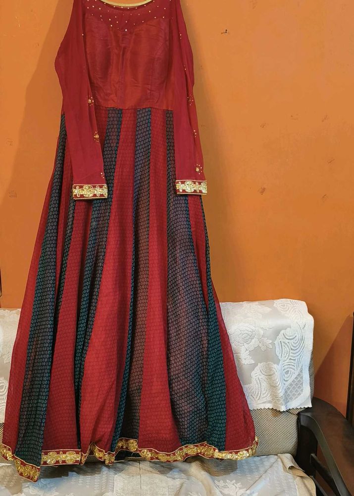 SALE:DESIGNER FULL LENGTH GOWN